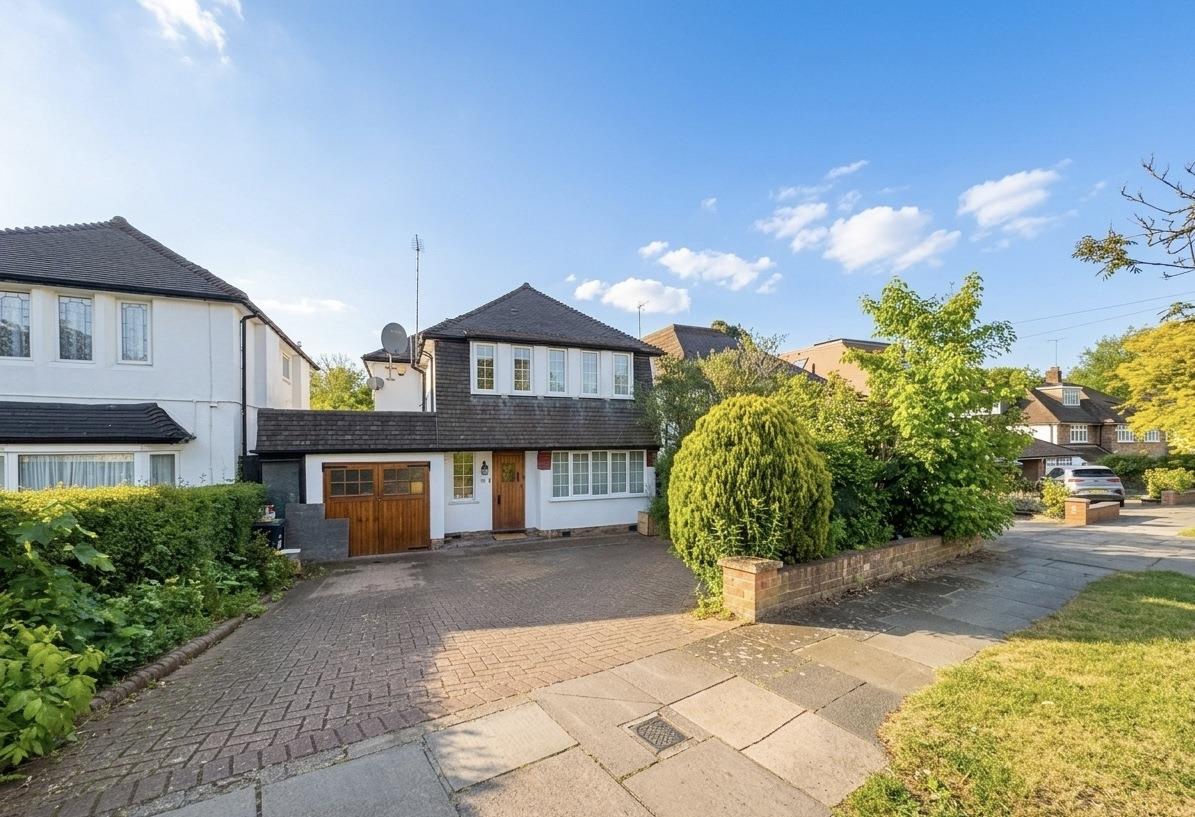 Houndsden Road, Winchmore Hill